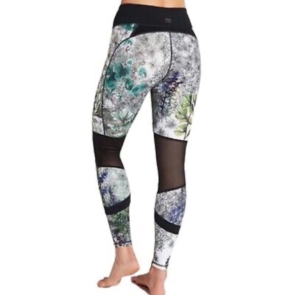 Calia Women’s Leggings Small Tropical Colorful Floral Activewear Workout - Picture 3 of 17